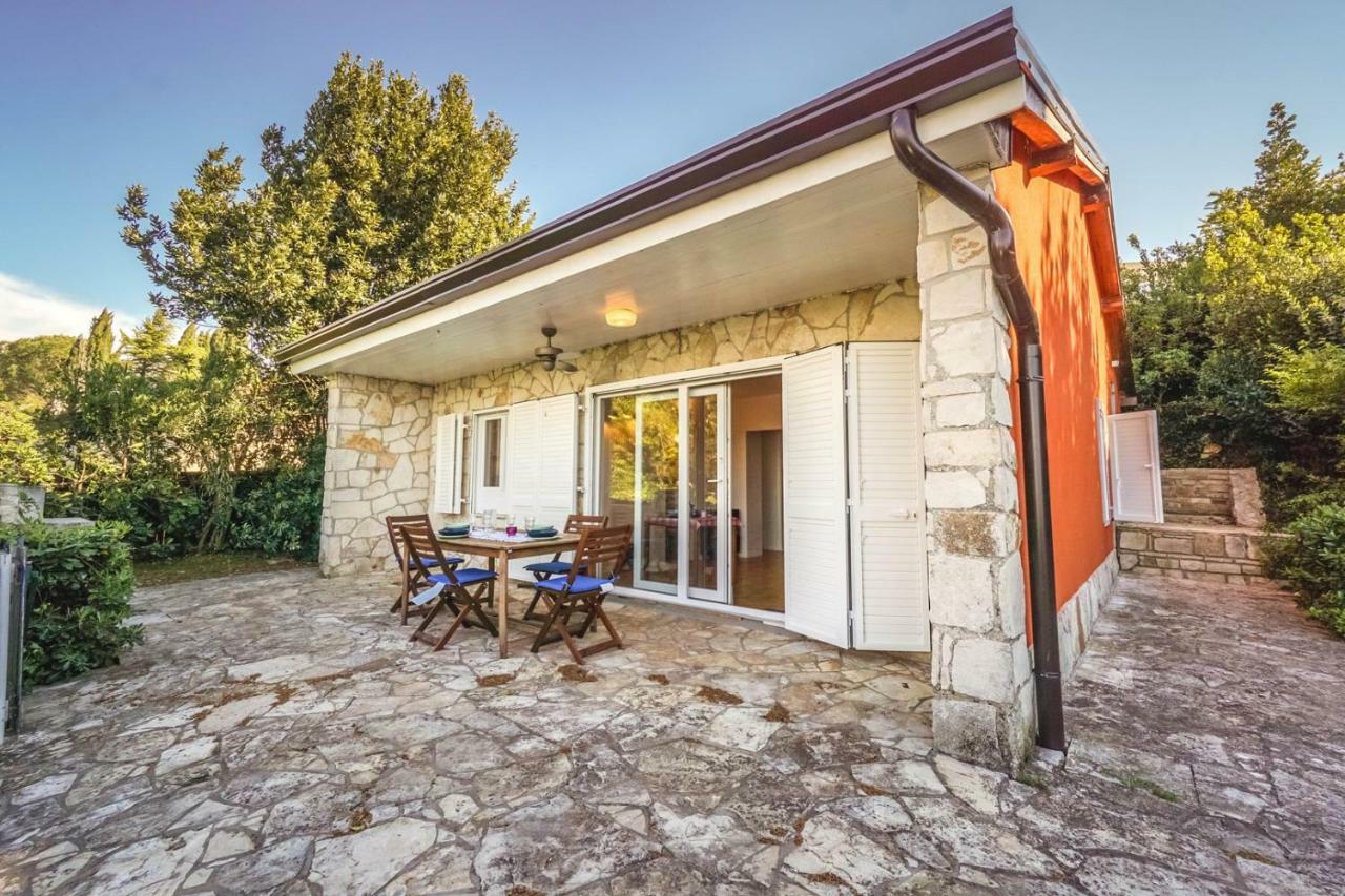 House Lucy Holiday home *